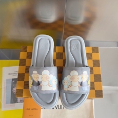 Louis Vuitton Slippers